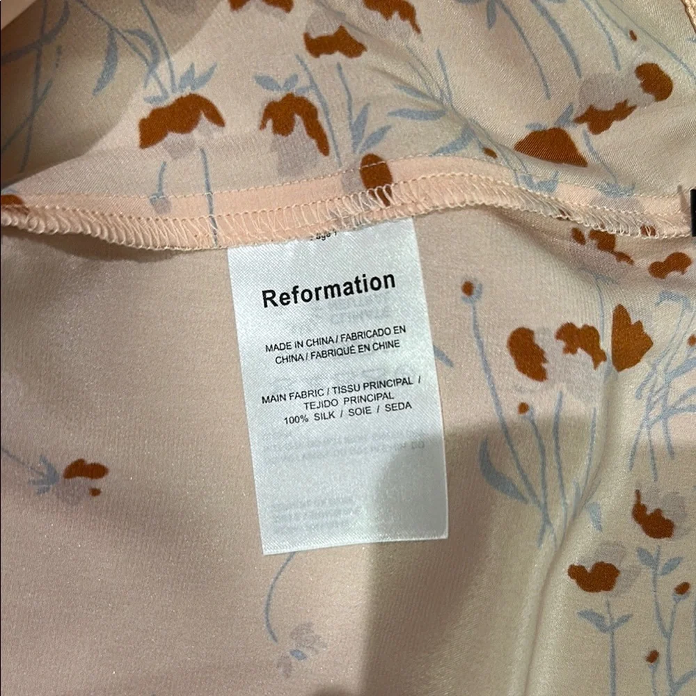 100% Silk Reformation Peach Floral A-Line Skirt - Picture 8 of 8